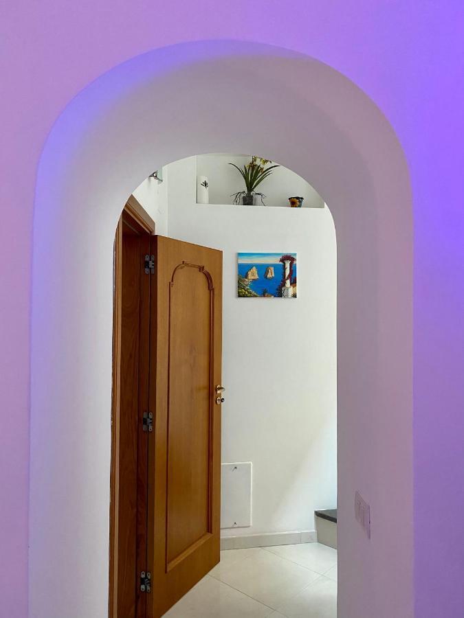 קאפרי Suite Posterus 5 מראה חיצוני תמונה